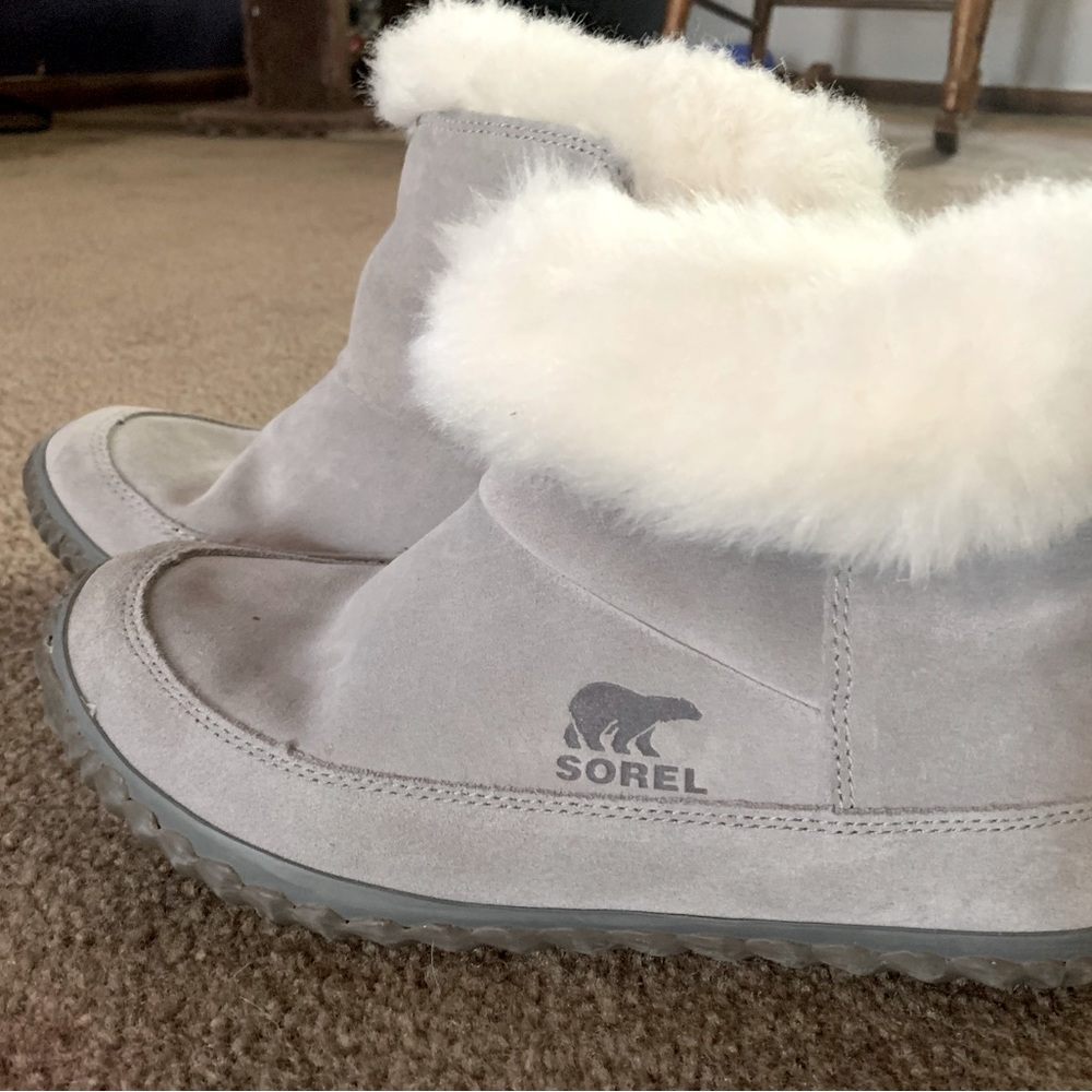 Gray Sorel winter boots size 8